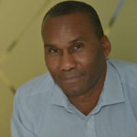 N/A Employee Len Robinson's profile photo