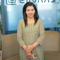ELIVAAS Employee Veena Tickoo's profile photo
