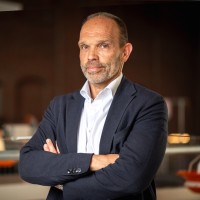 Thomas Schöne Email