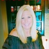 Redfin Employee Suzanne Granger's profile photo