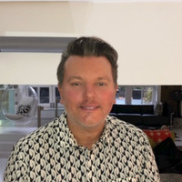 YOOX NET-A-PORTER Employee Richard Owen's profile photo