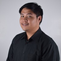 mySMB.com Employee Vince Santos's profile photo
