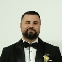 Berk Töre Email