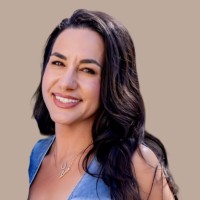 Parker Fasteners Employee Sarah Avalos's profile photo