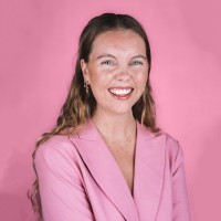 Lilli Collingwood Email & Phone Number