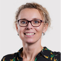 Maartje van Den Hove Email