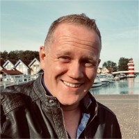 Marc Hildebrandt Email