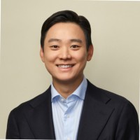 TA Associates Employee Chris Hong's profile photo