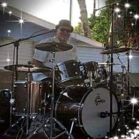 Independent Musician Employee Michael Zamora's profile photo