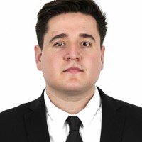 Leonardo Cisneros Email