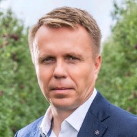 Marcin Lis Email
