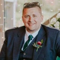 Derek MacLean Email