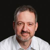 Dialogue Employee Vincent Deschenes's profile photo