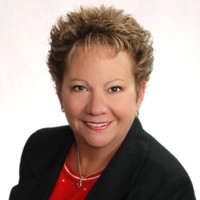 Nancy Kissinger