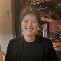 Detect Employee Michela Effendie's profile photo