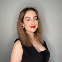 Büşra Şahin Email