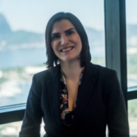 Vivian Vita Email