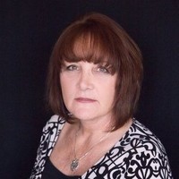 Lee & Associates Commercial Real Estate Services, Inc. - Riverside Employee Tracy Villarreal's profile photo