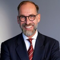 LBBW Asset Management Investmentgesellschaft mbH Employee Michael Huenseler's profile photo
