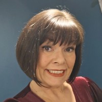Aura Graphics Employee Nicola McGuire's profile photo