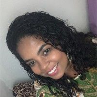Leisla Beatriz Email