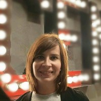 Anna Varga Email
