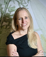 Public Content Employee Brooke Vaeza's profile photo