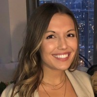 Seattle Corporate Search Employee Lauren Damm's profile photo