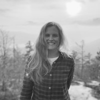 MIDCURRENT, LLC Employee Caroline Fout's profile photo