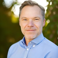 Per Hedén Email & Phone Number