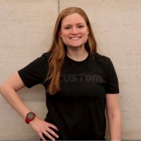 Custom Performance Employee Kathleen Leninger's profile photo