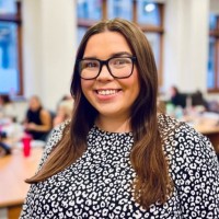 Isabel Stone Email & Phone Number