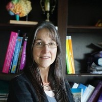 Beate Peter Email & Phone Number