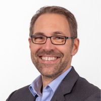 Sven Holbruegge Email