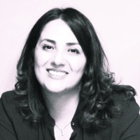 Mitra Kandjani Email
