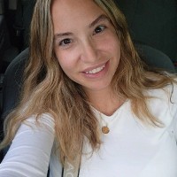 Stefanie Snyder Email & Phone Number