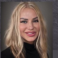 Shellie Italiane Email & Phone Number