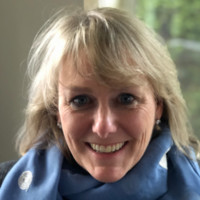 Avenue5 Residential, Inc. Employee Lisa Bollinger's profile photo