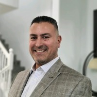 DIRECTV Employee Bobby Lopez's profile photo