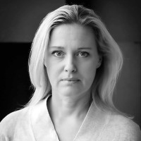 Cecilia Holmström Email
