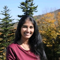 Susmitha Ravishetti Email