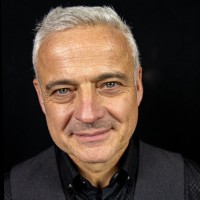 Nicolas Dubois Email