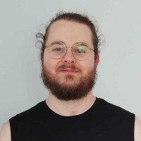 Jasper Lyons Email