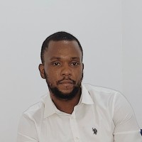 Akeem Abubakar Email