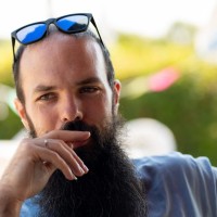Francisco Maroñas Bravo Email