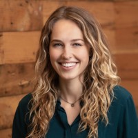 Veronika Gaska Email