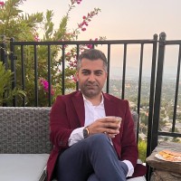 Moe Salehi Email