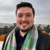 Weeks Grp, LLC Employee Julian Valle Garcia's profile photo