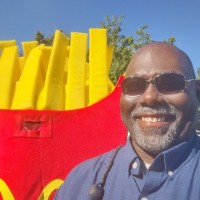 Earl Lyons Email
