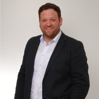 Hendrik Over Email